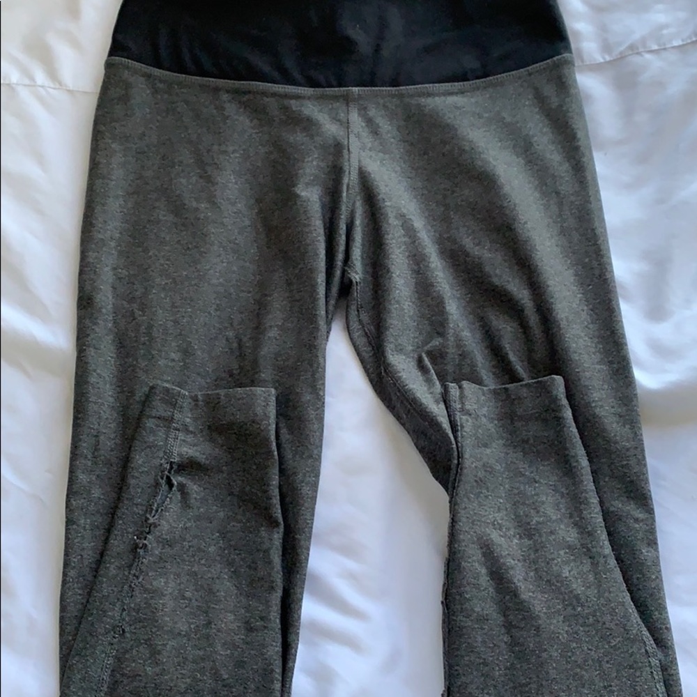 Nike Leggings SEE PICS - Picture 2 of 5